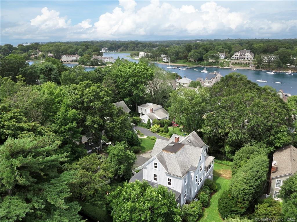 10 Craw Avenue — photo 1