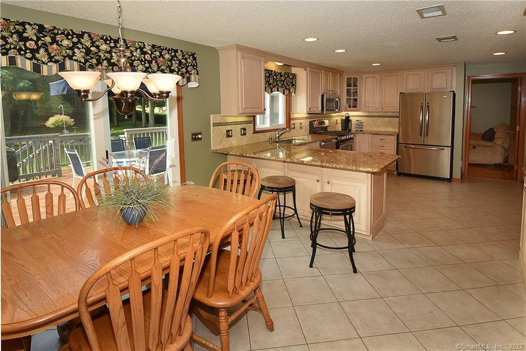 14 Ketchbrook Lane, Ellington, CT 06029 - Thumbnail 8
