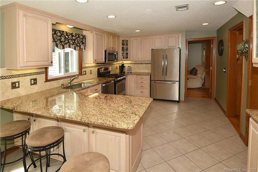 14 Ketchbrook Lane, Ellington, CT 06029 - Thumbnail 9