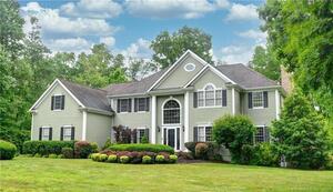 12 Encampment Place