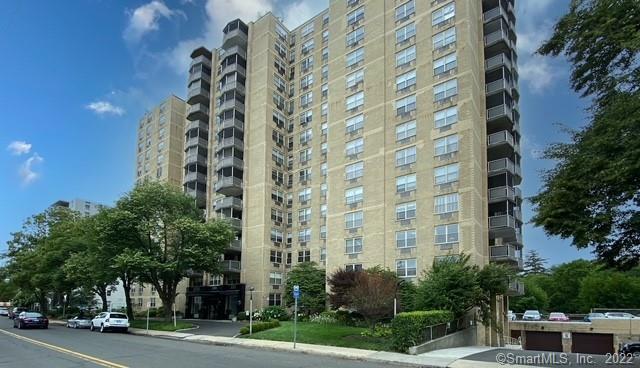50 Glenbrook Road, Unit 16A — exterior photo