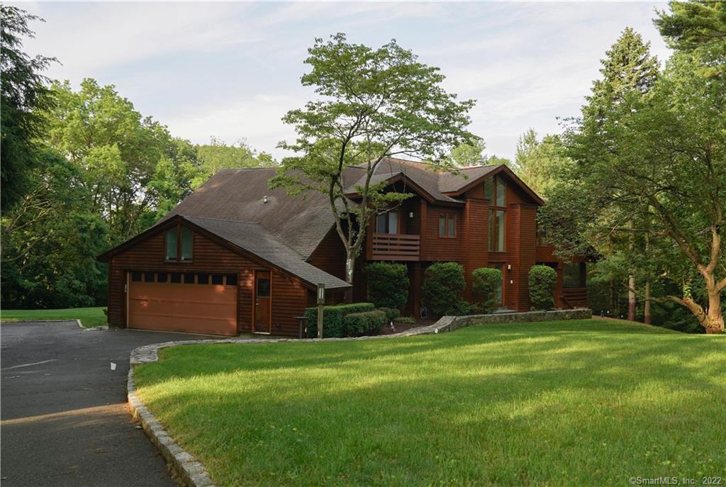 14 Pleasant View Place — exterior photo