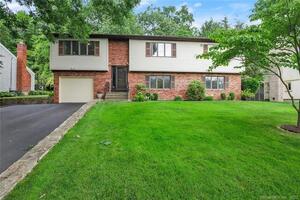 53 Dagmar Road