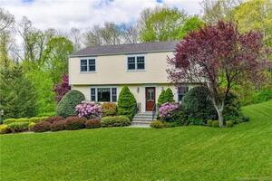 26 Cobblestone Place