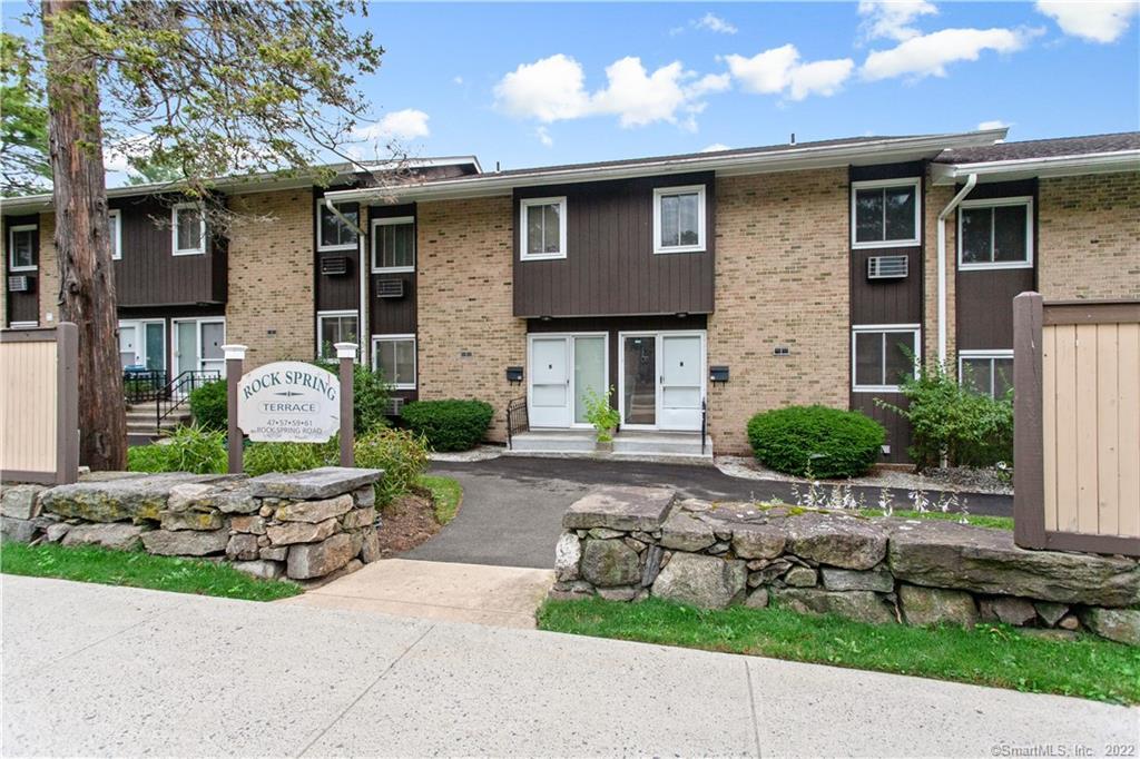 57 Rock Spring Road, Unit 17 — exterior photo