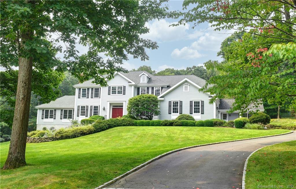 15 Kimberly Court — exterior photo