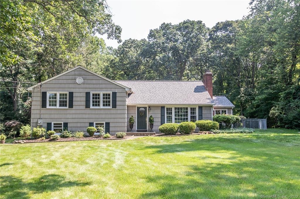 52 Blueberry Hill Road — exterior photo