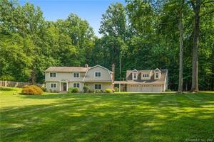 2 Sophia Drive