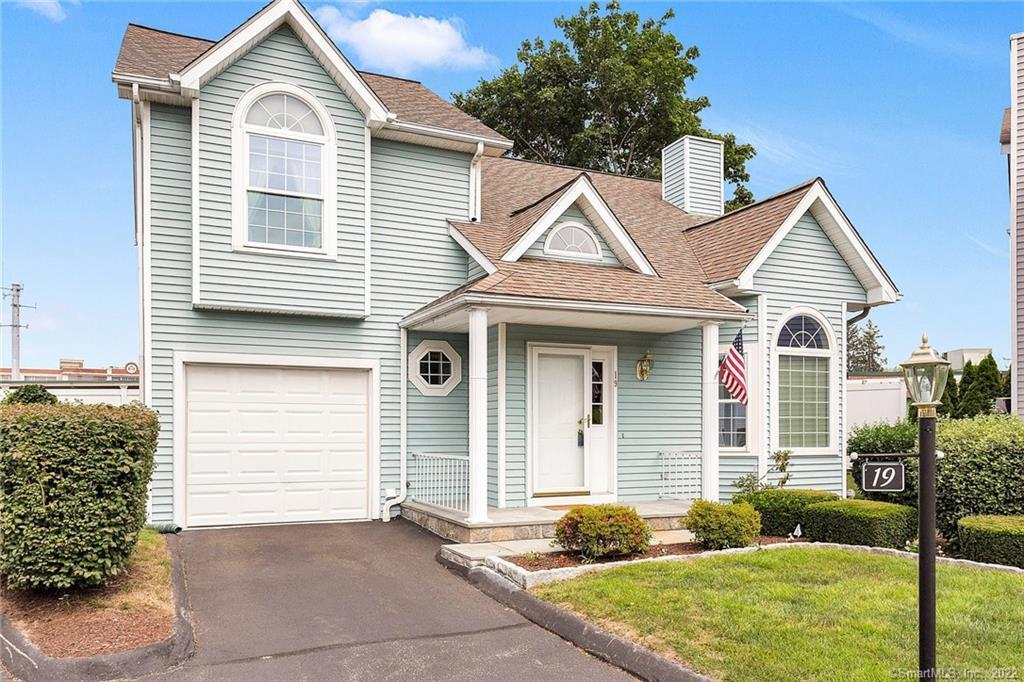 596 Glenbrook Road, Unit 19 — exterior photo