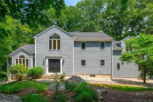 1 Rose Lane