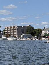 26 Cove Avenue, Unit 3A
