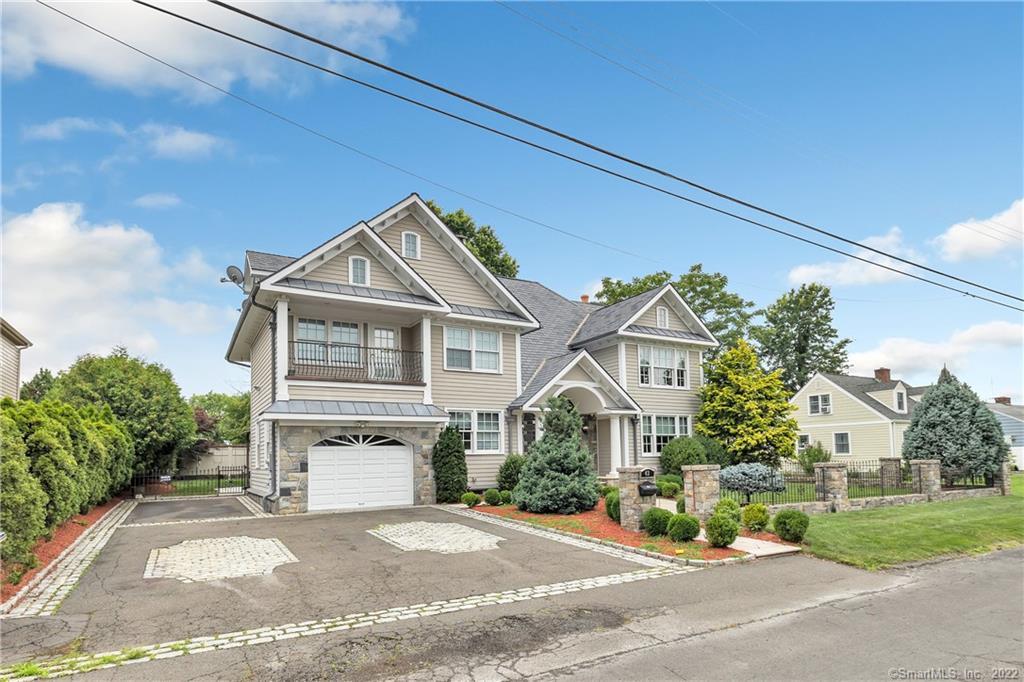 43 Judy Lane — exterior photo