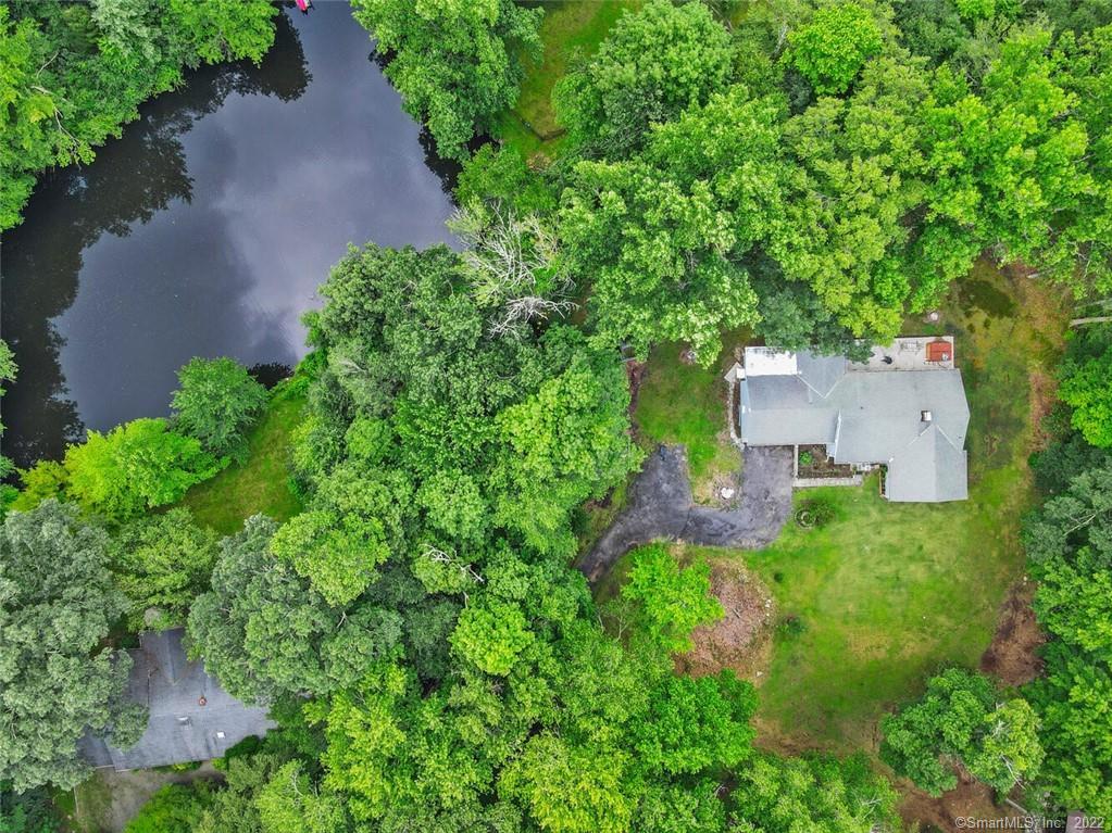 213 Blackwood Lane — exterior photo
