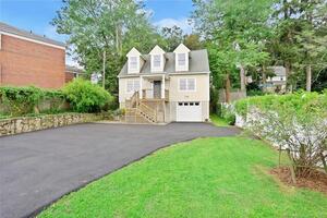 284 Glenbrook Road