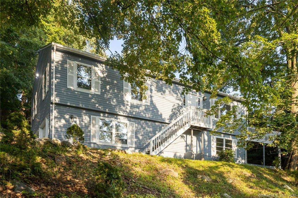 360 Main Street — exterior photo