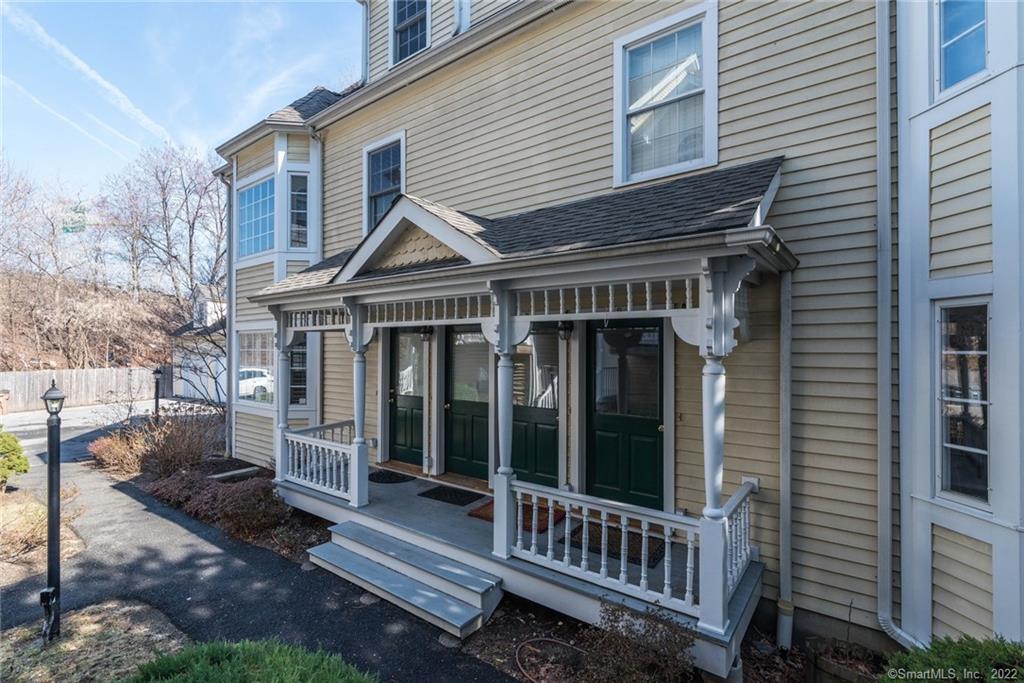 54 Myrtle Avenue, Unit 10 — exterior photo