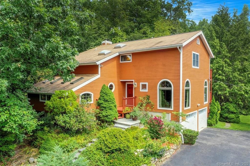 245 Butternut Lane — exterior photo