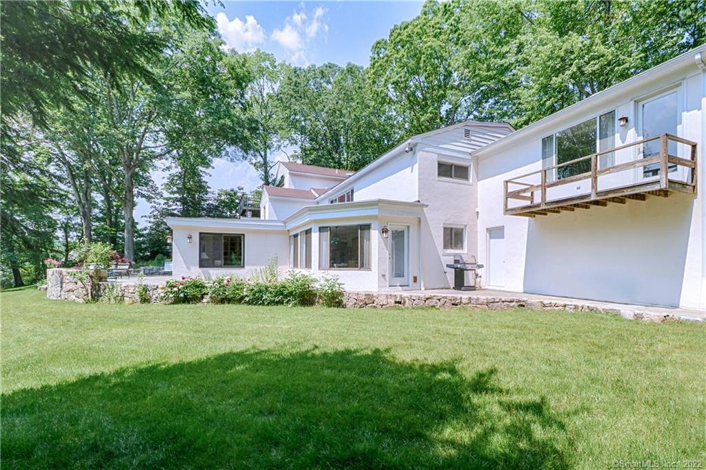 13 Hermit Lane — exterior photo