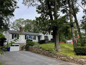 6 Jean Avenue