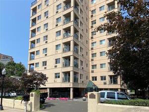 104 North Street, Unit 102