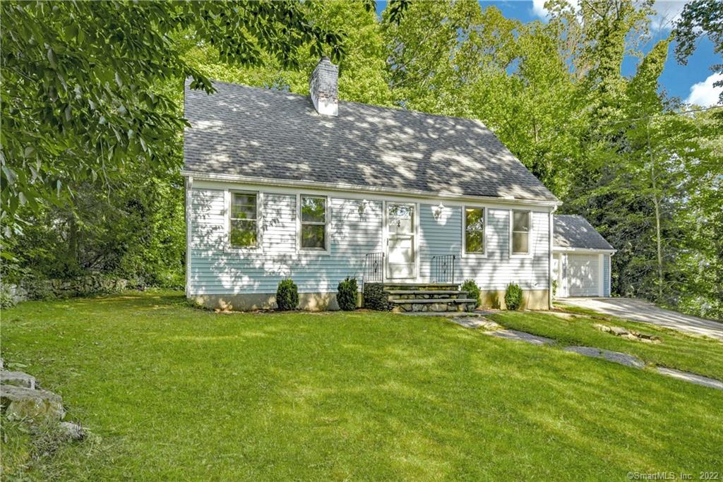 56 Hemlock Trail — photo 1