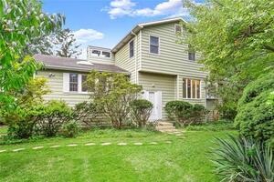 3 Surrey Drive