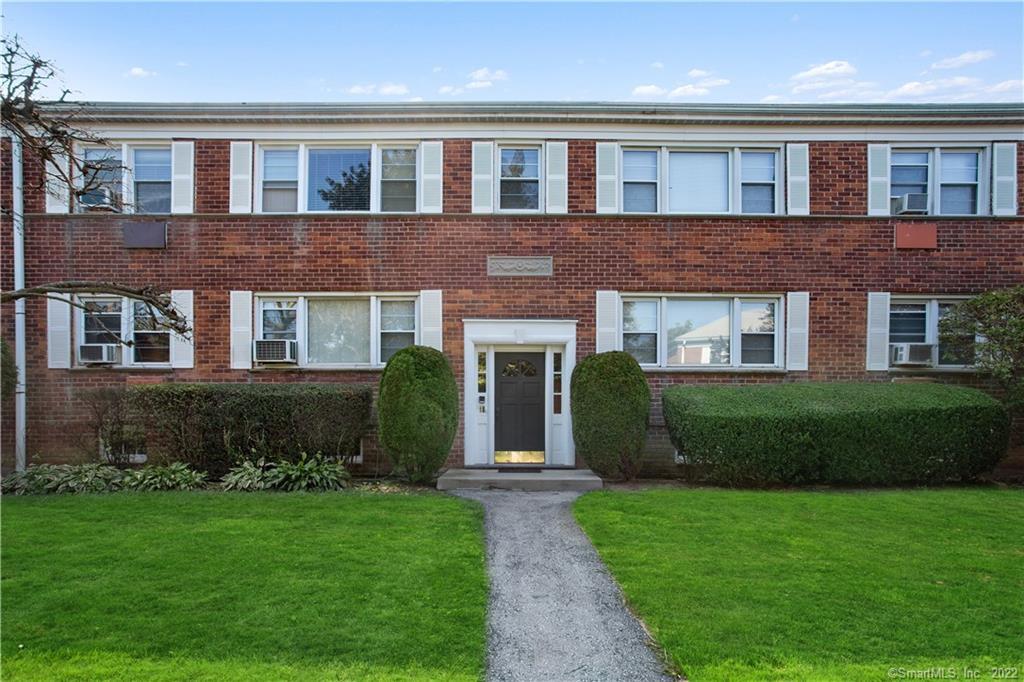 242 Glenbrook Road, Unit 34A — exterior photo