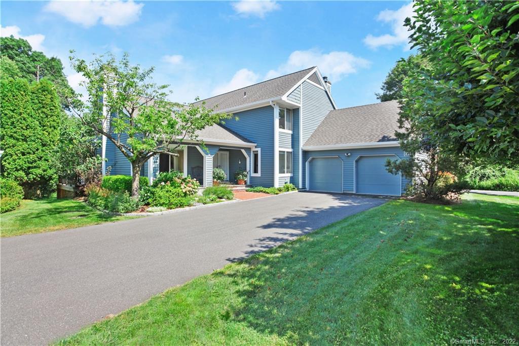 22 Farm Hill Road — exterior photo