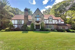 178 Hunting Ridge Road