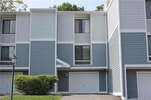 124 Olcott Way, Unit 124