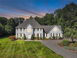4 Winton Farm Road