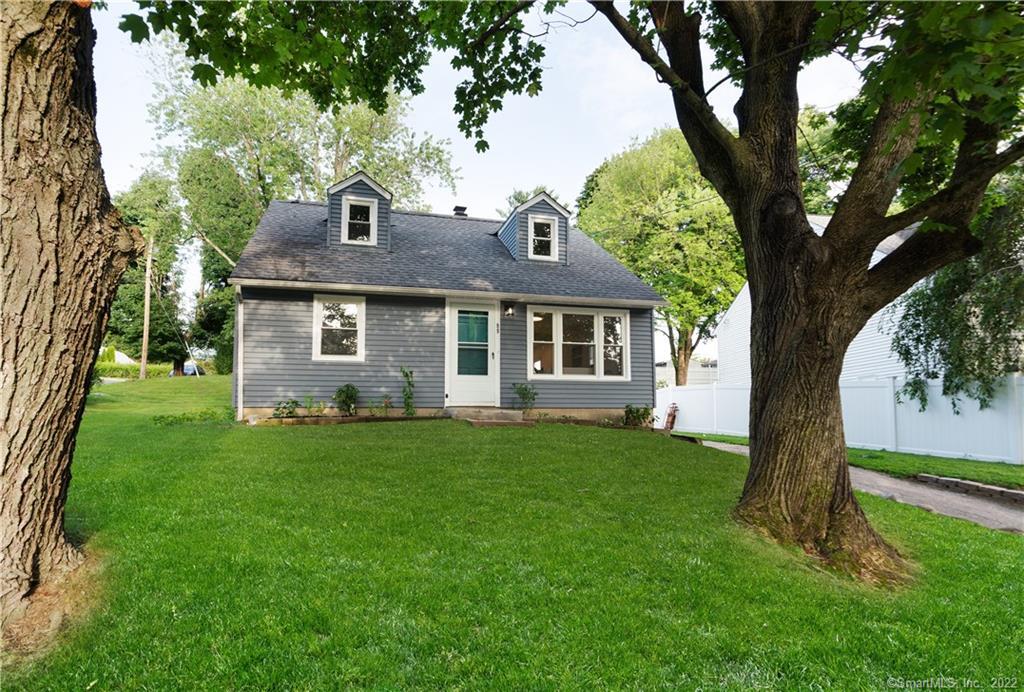99 Old Barn Road — exterior photo
