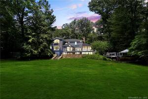 7 Greenlea Lane
