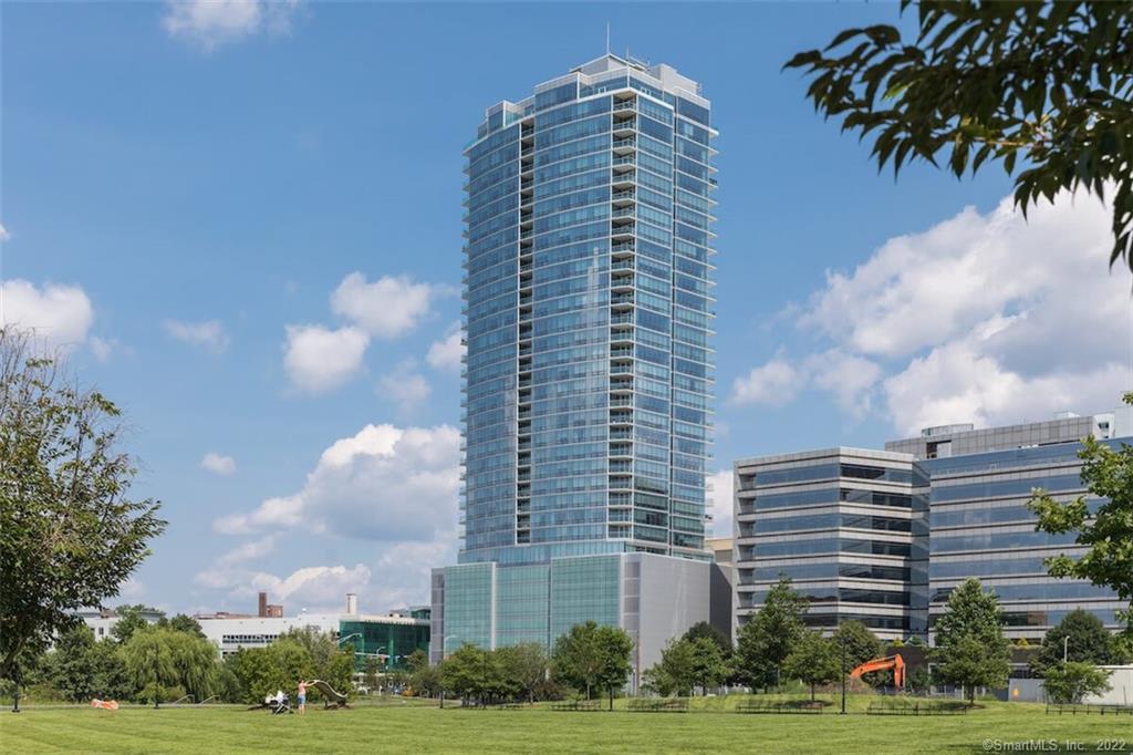 1 Broad Street, Unit 17E — exterior photo