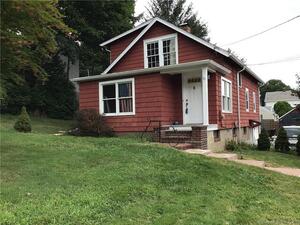 6 Cedar Road