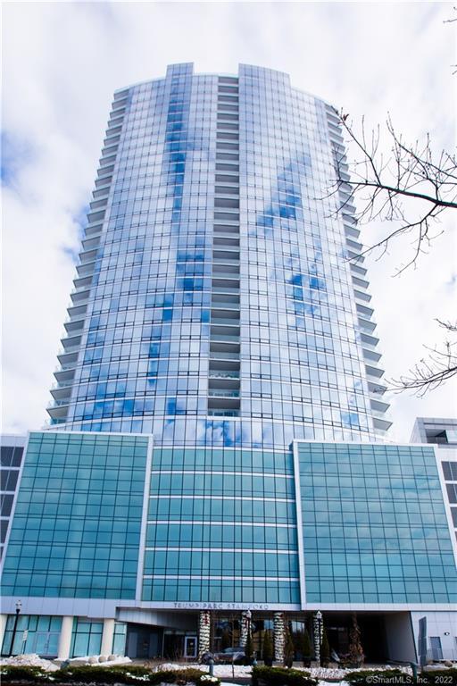 1 Broad Street, Unit PH33A — exterior photo