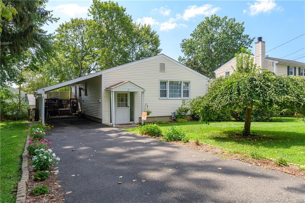 21 Island Heights Circle — exterior photo