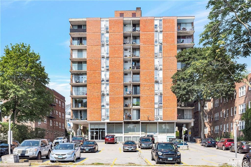 87 Glenbrook Road, Unit 8D — exterior photo