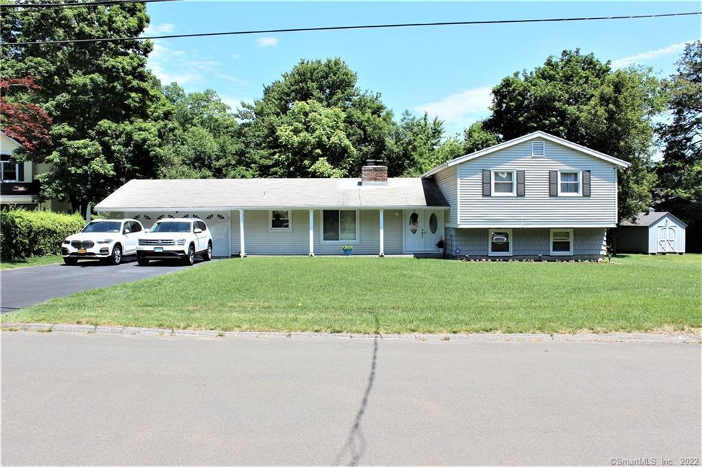 4 Rebel Lane — exterior photo