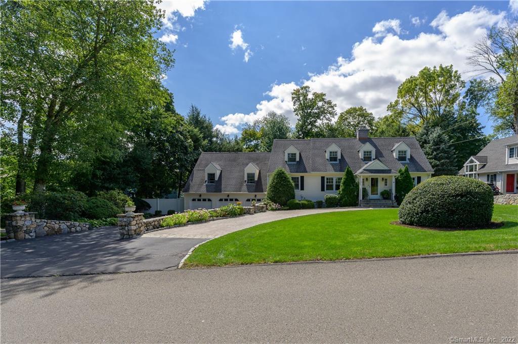 37 Dannell Drive — exterior photo