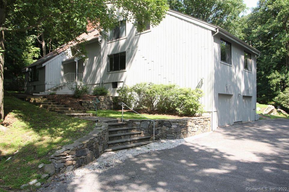75 Taconic Road — exterior photo