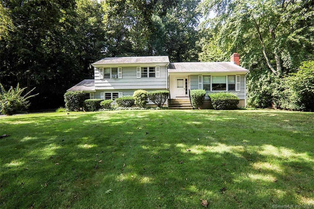 7 Bayberry Lane — photo 1