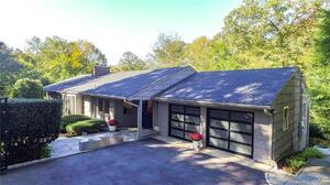 8 Side Hill Road