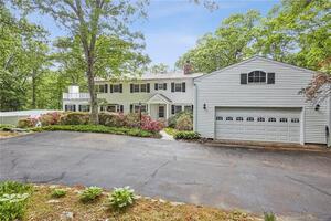 60 Cheesespring Road