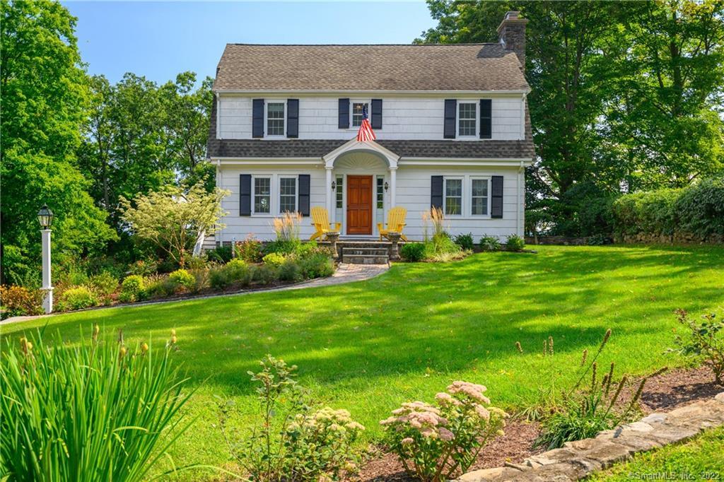 12 Sunset Hill Road — exterior photo