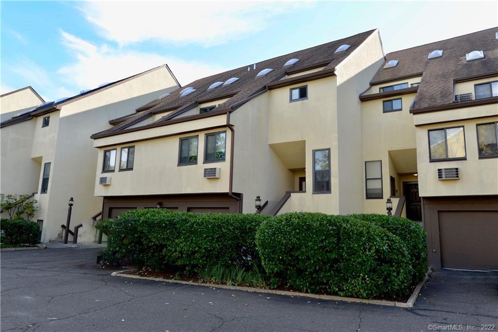 79 Harbor Drive, Unit 318 — exterior photo