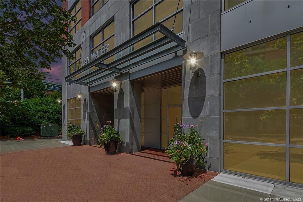 33 Water Street, Unit 501 — exterior photo