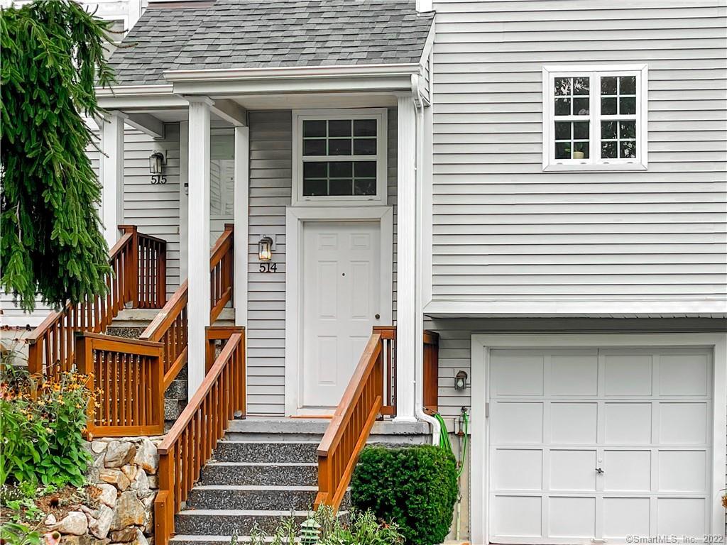 514 Foxboro Drive — photo 1