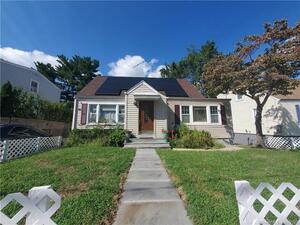 25 Van Buskirk Avenue