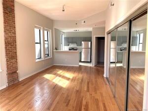 83 Washington Street, Unit 3A